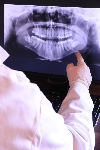 Best Weekend Emergency Dentist in North Kingsville, OH